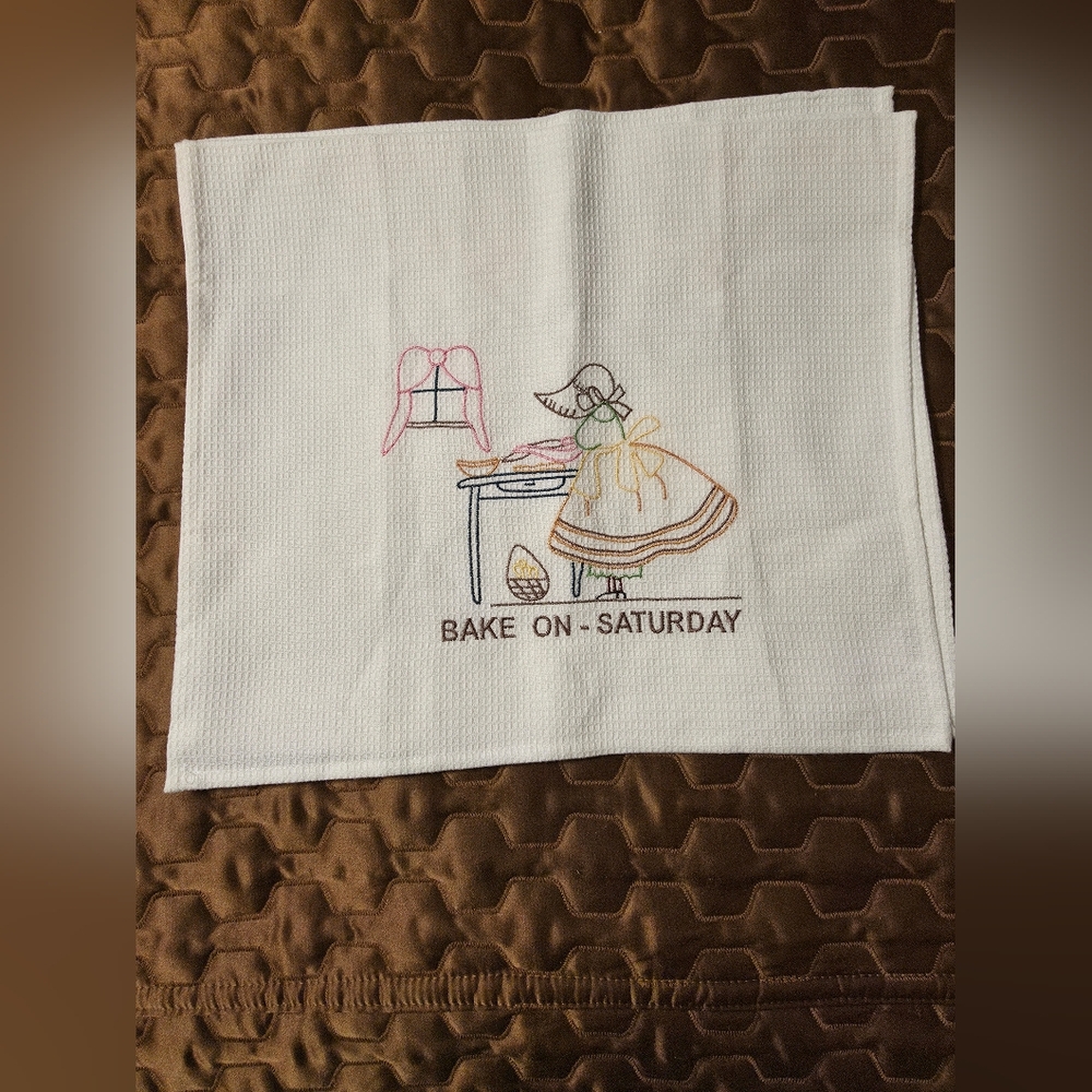 Vintage Tea Towels. Perfect Christmas Gift! - Picture 8 of 11